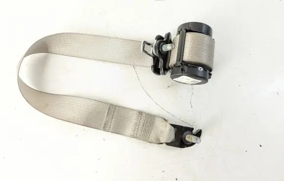 Chrysler Pacifica Third row seat belt P6EB041D2AC 6EB041D2AC