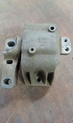 Volkswagen Golf IV Engine mount bracket 1J0199262BE