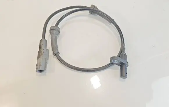 Nissan Qashqai ABS rear brake sensor 479014EA0A