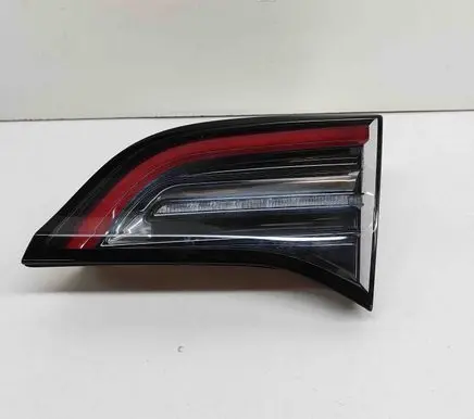 Tesla Model Y Tailgate rear/tail lights 150208900B