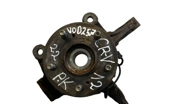 Honda CR-V Front wheel hub