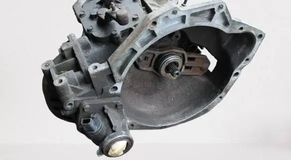 Chrysler Grand Voyager IV Manual 5 speed gearbox P04641928AB TTU240106096