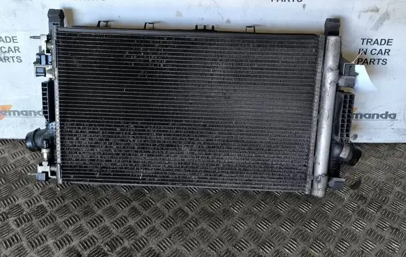 Opel Astra J Radiator set 13250341 0130308453