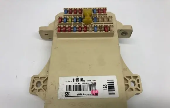 KIA Ceed Fuse box set 919501H510