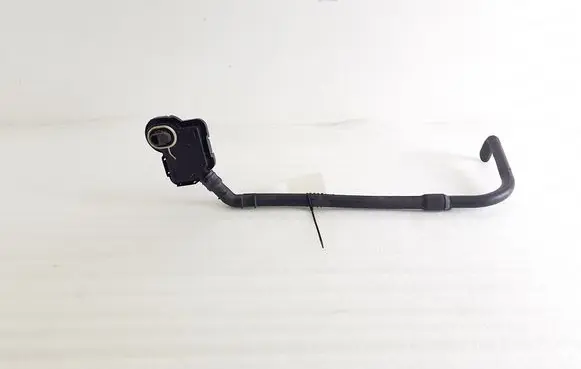 Breather/breather pipe/hose