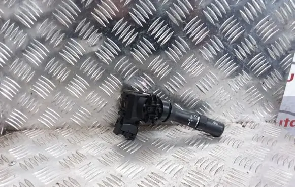 Toyota Avensis T270 Wiper control stalk 17F003LH 17F144 17F420