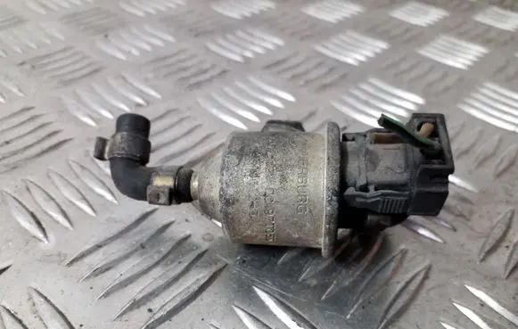 Vacuum valve