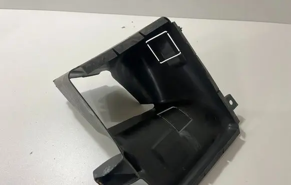 BMW 5 GT F07 Intercooler air guide/duct channel 7200774