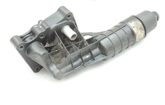 Mercedes-Benz E W212 Oil filter mounting bracket A2711801010 A2711801410