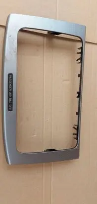 Volkswagen PASSAT B6 Radio/GPS head unit trim 3C0858069M