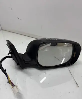 Toyota Avensis T250 Front door electric wing mirror E9026228