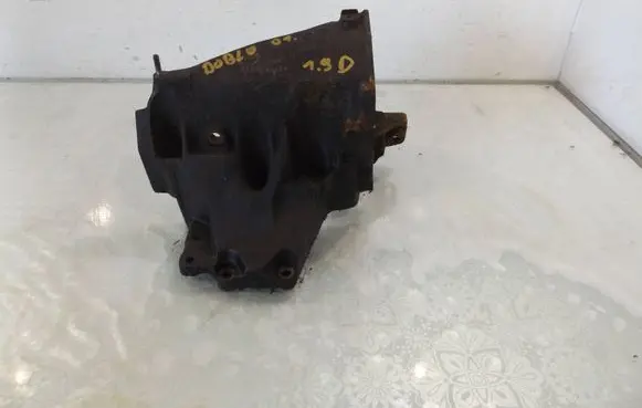 Fiat Doblo Engine mounting bracket