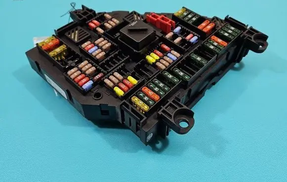Fuse box set