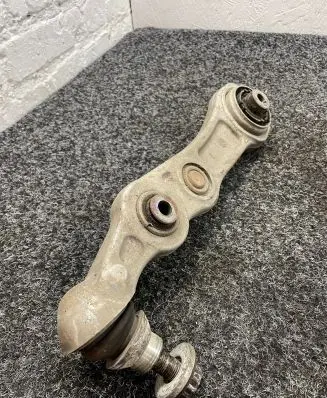 Mercedes-Benz E W213 Front lower control arm/wishbone