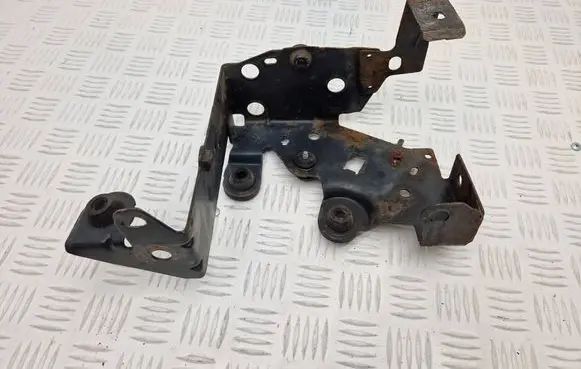 Renault Espace IV ABS pump bracket