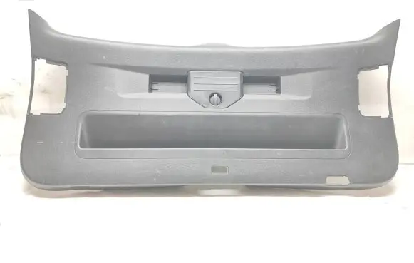 Volkswagen Touareg II Tailgate/boot cover trim set 7P6863291 1812010