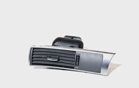 Audi A6 S6 C6 4F Dashboard side air vent grill/cover trim 4F1820901C 4F1820901