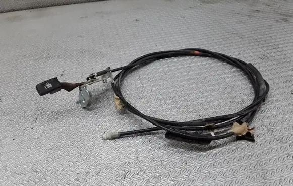 Mitsubishi Pajero Sport I Fuel cap flap release cable 