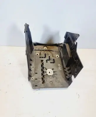 Battery tray