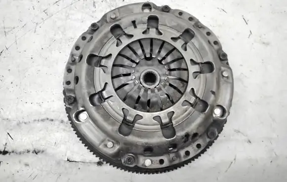 Volvo S40, V40 Clutch set kit 8653097