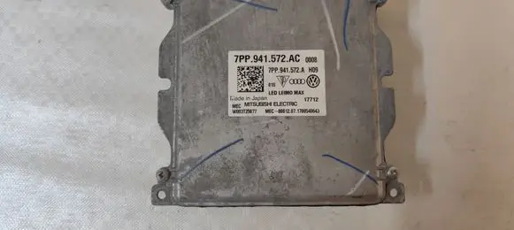 Audi Q5 SQ5 Headlight ballast module Xenon 7PP941572A