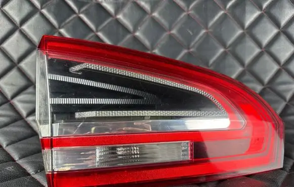 Ford S-MAX Tailgate rear/tail lights 17320201