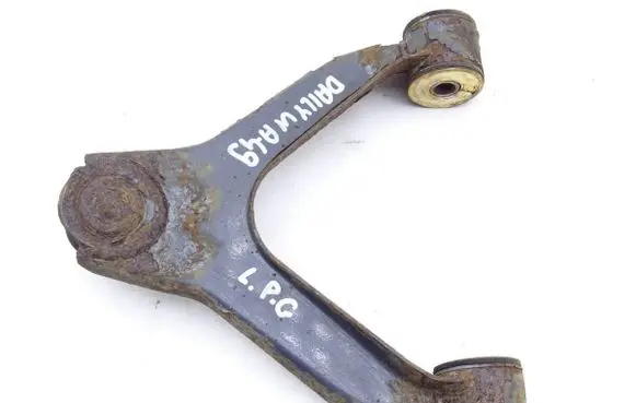 Iveco Daily 6th gen Front upper control arm/wishbone 