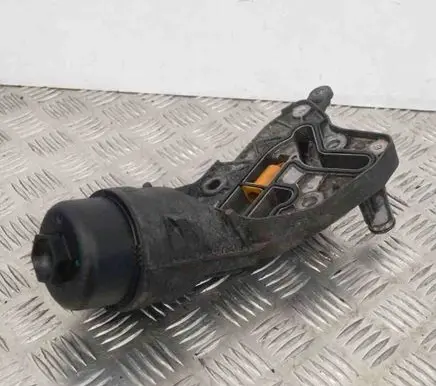 Opel Insignia A Oil filter cover 