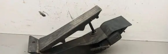BMW 1 E81 E87 Accelerator throttle pedal 6766931