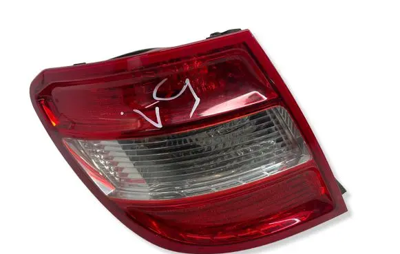 Mercedes-Benz C W204 Rear/tail lights 2048203564