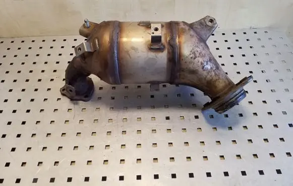 Toyota Avensis T270 Catalyst/FAP/DPF particulate filter 0R050