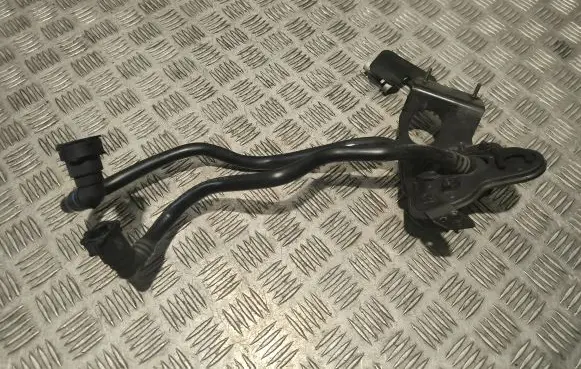 Other engine bay part