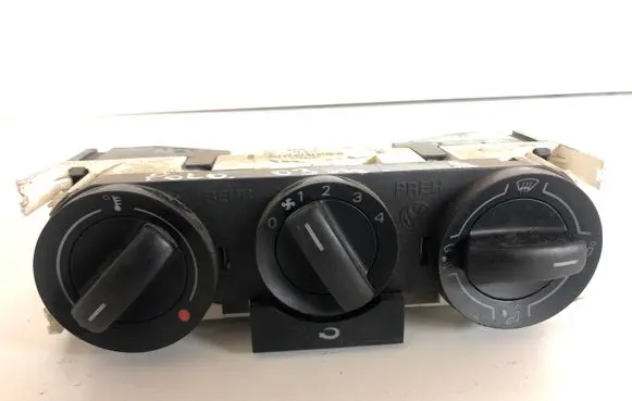 Volkswagen Polo Climate control unit 6Q0819045P