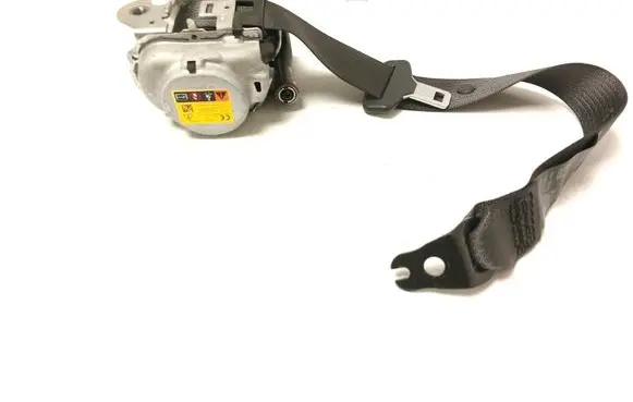Opel Astra K Rear seatbelt 39043715