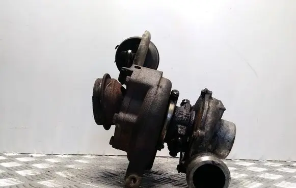 Mercedes-Benz Vito Viano W639 Turbo A6460960199