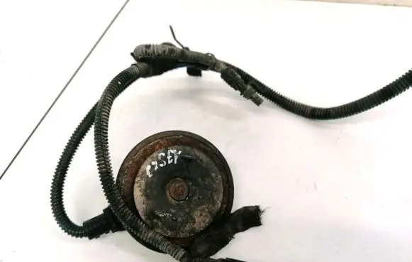 Audi A3 S3 8L Horn signal