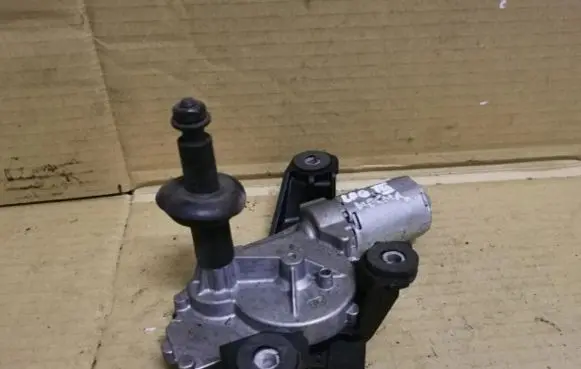 Renault Laguna III Wiper motor