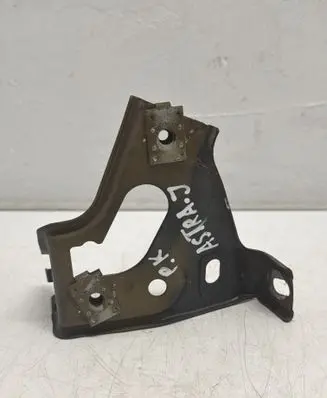 Opel Astra J Fender mounting bracket 13276370