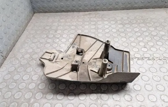 BMW i4 Rear underbody cover/under tray 6895224