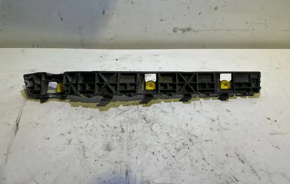 KIA Sportage Rear bumper mounting bracket 86616F1000