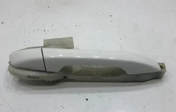 Rear door exterior handle