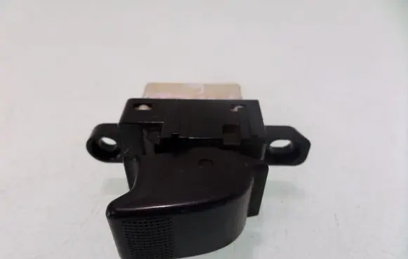 Mazda 6 Electric window control switch 3583D34