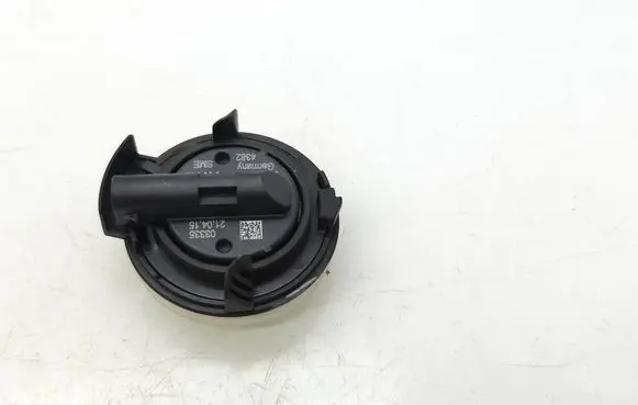 Audi A3 S3 8V Airbag deployment crash/impact sensor 5Q0959354 03335