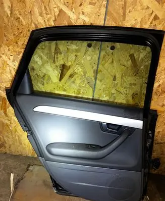 Seat Exeo (3R) Rear door