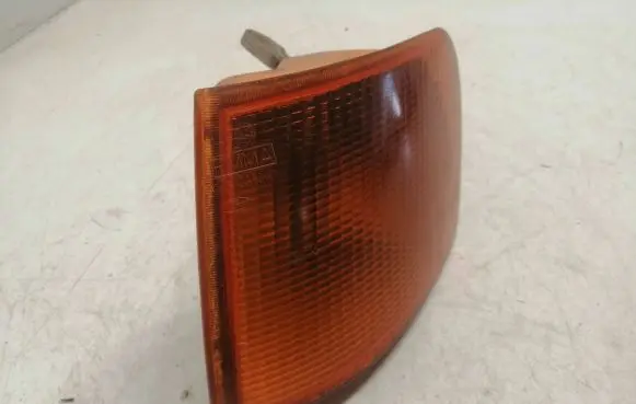 Ford Escort Front indicator light