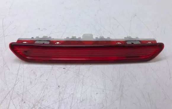 Citroen DS3 Third/center stoplight