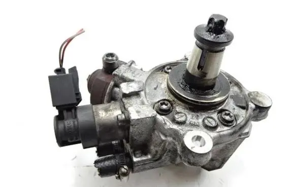 Mini One - Cooper Coupe R56 Fuel injection high pressure pump 7823452 110513 0445010519