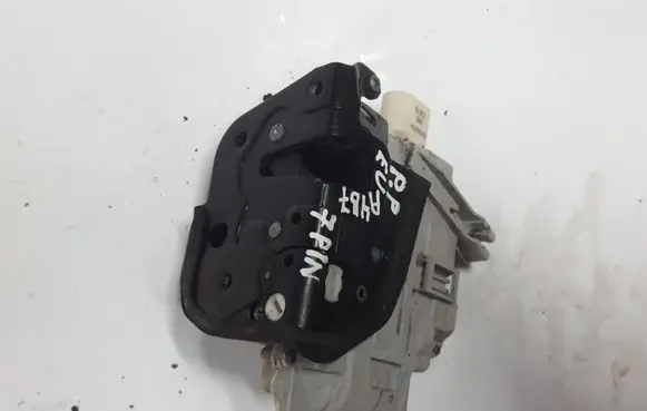 Audi A4 S4 B7 8E 8H Front door lock 8E1837016AAXAUTOPX 8E1837016AA