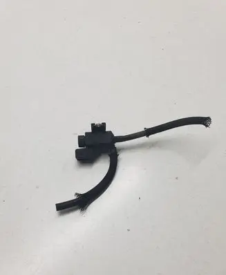 Toyota RAV 4 (XA30) Turbo solenoid valve 258600R010