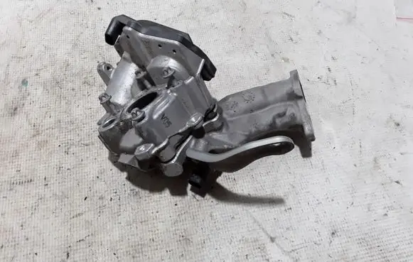 Mercedes-Benz CLA C117 X117 W117 EGR valve A6511400760